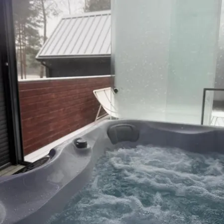 Villa House Of Chelsty (Makow)