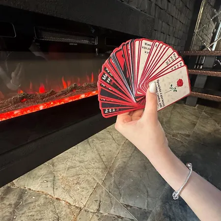 Villa House Of Chelsty (Makow)