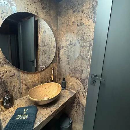 House Of Chelsty (Makow)