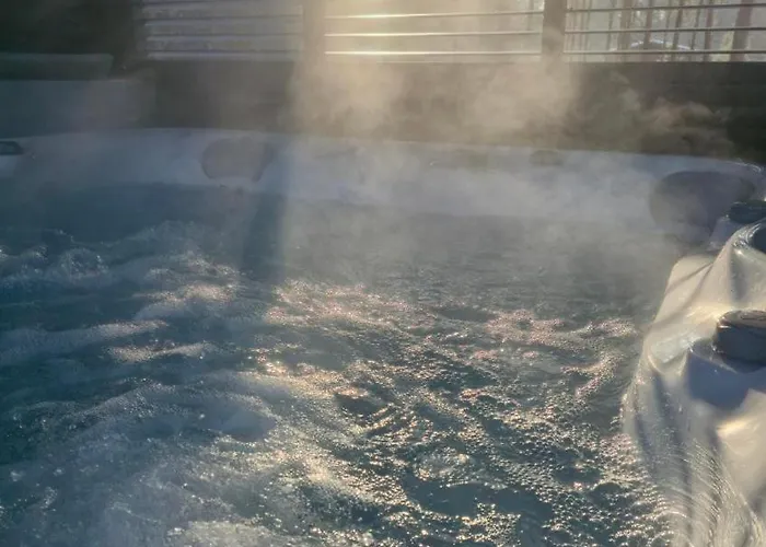 House Of * Chelsty (Makow)