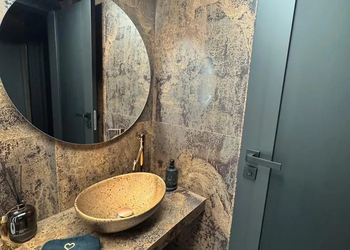 House Of Chelsty (Makow)